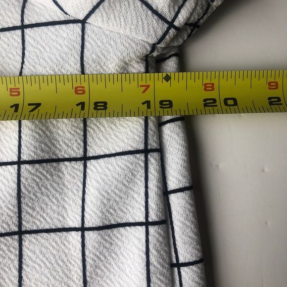 Moa Moa Checkered Slit Back Tie Top Checkered Size XL - Picture 9 of 12